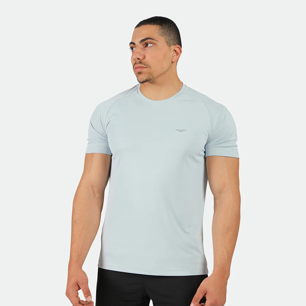 men go beyond performance tshirt (sky blue)