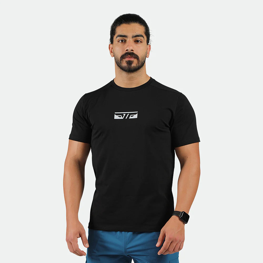 men go beyond everest tshirt (black)