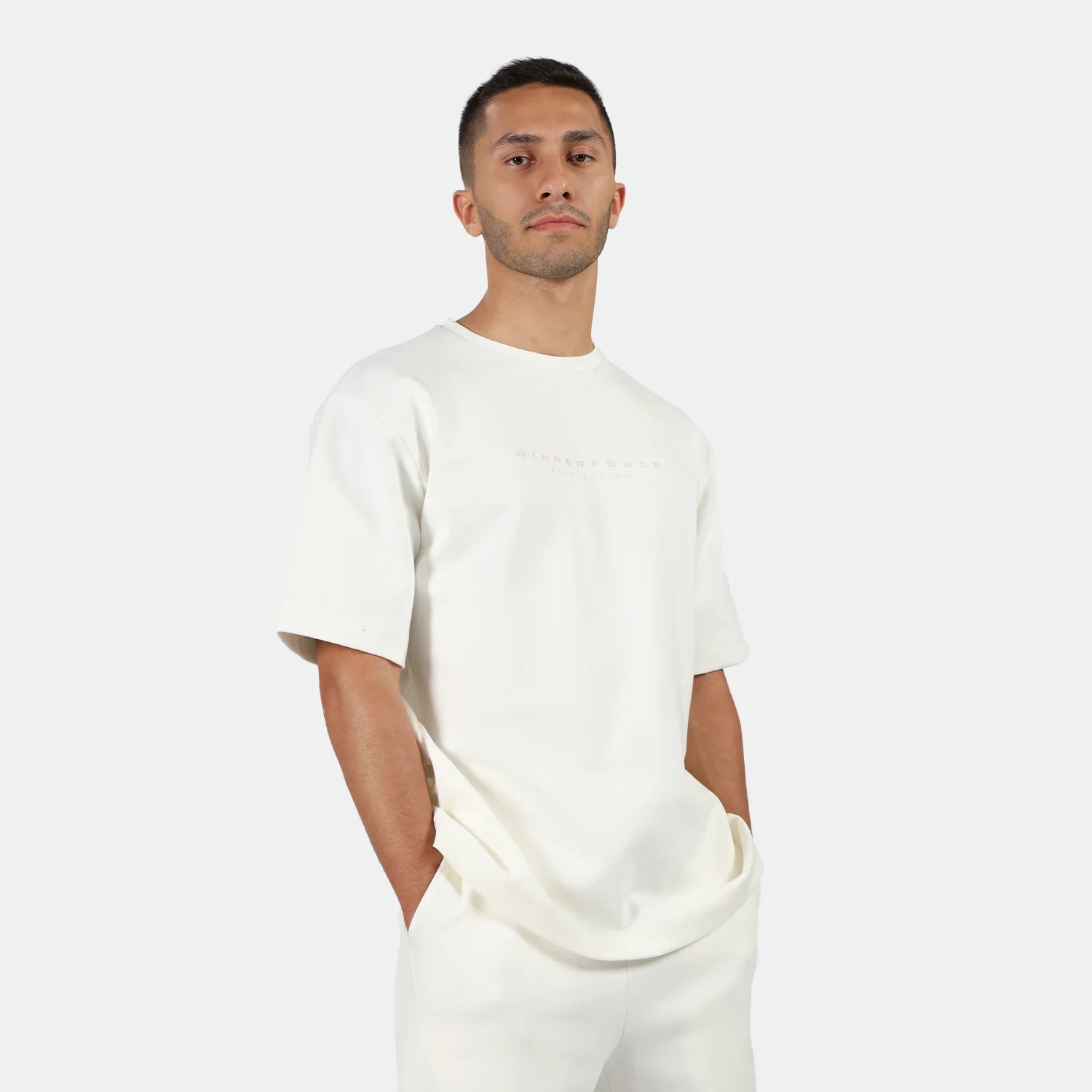 men go beyond tech tshirt (off white)